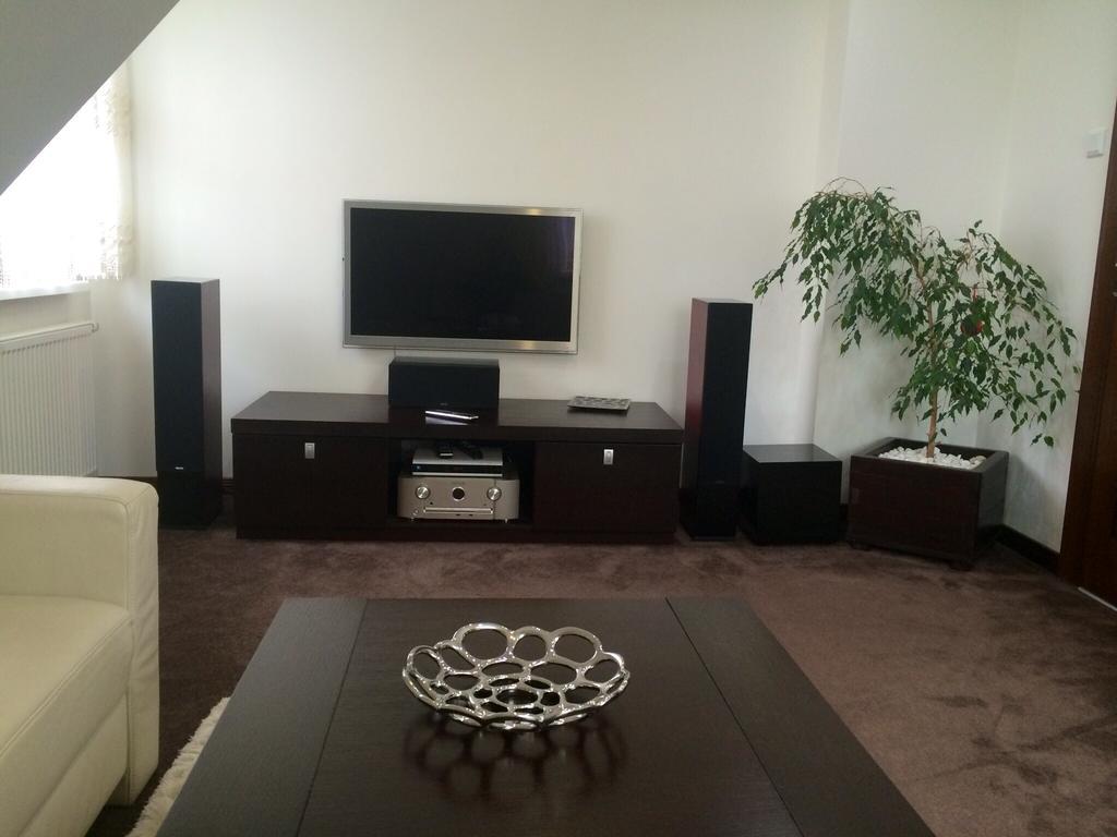 Apartment A'La Karol Свиноуйсьце Экстерьер фото